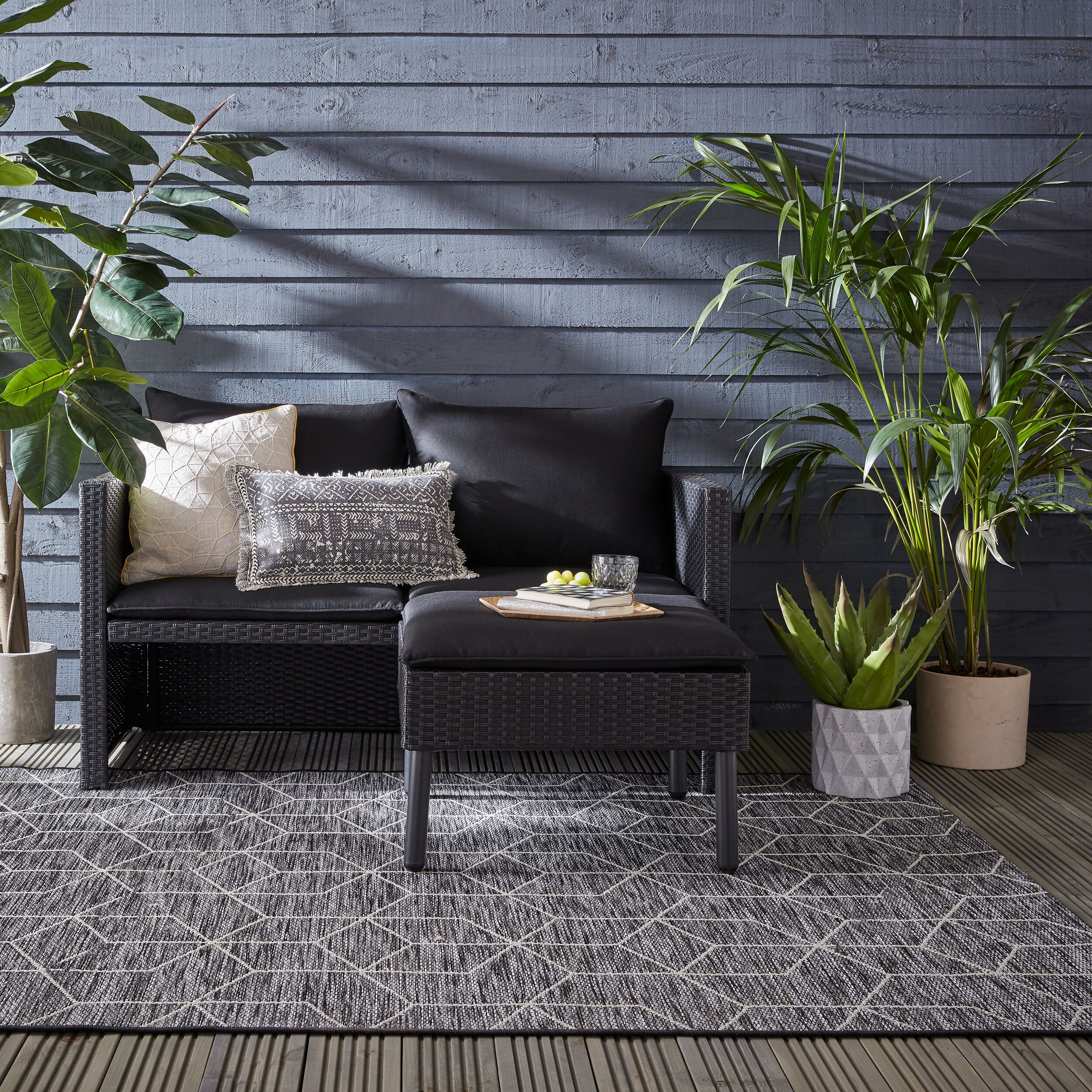 flair-rugs-napoli-indoor-outdoor-geometrie-teppich image 1