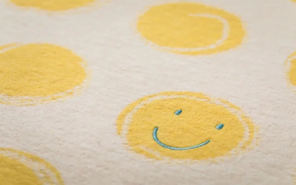 david-fussenegger-juwel-babydecke-happy-faces-mit-stick image 7