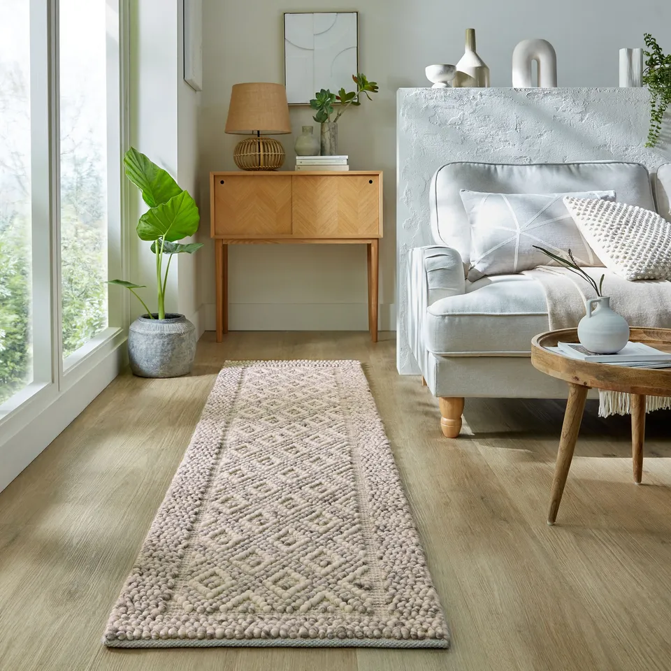 flair-rugs-minerals-diamond-border-woll-l-ufer image 1
