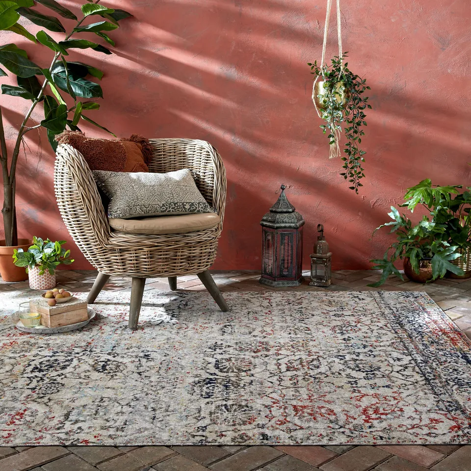 flair-rugs-helena-indoor-outdoor-vintage-teppich image 1