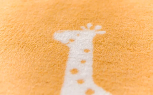 david-fussenegger-mila-kuscheldecke-giraffen image 7