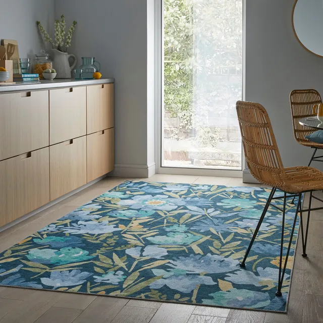 flair-rugs-alyssa-floral-waschbarer-blumenteppich image 1