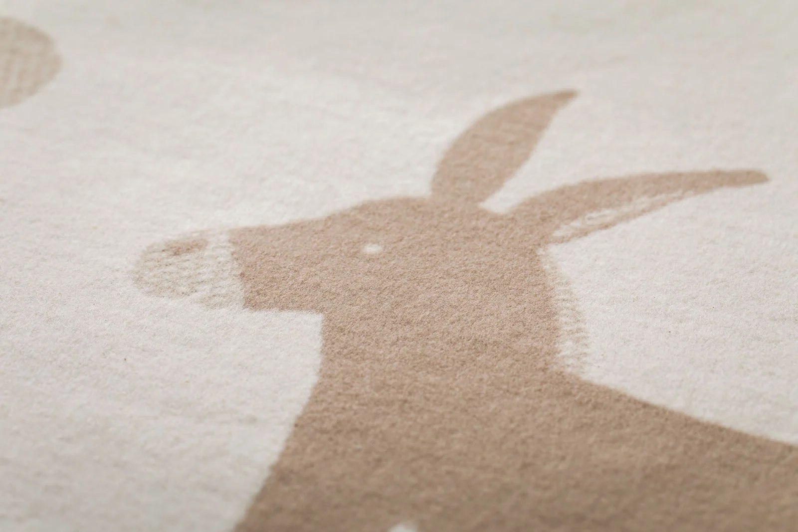 david-fussenegger-lena-kinderdecke-little-donkey image 3
