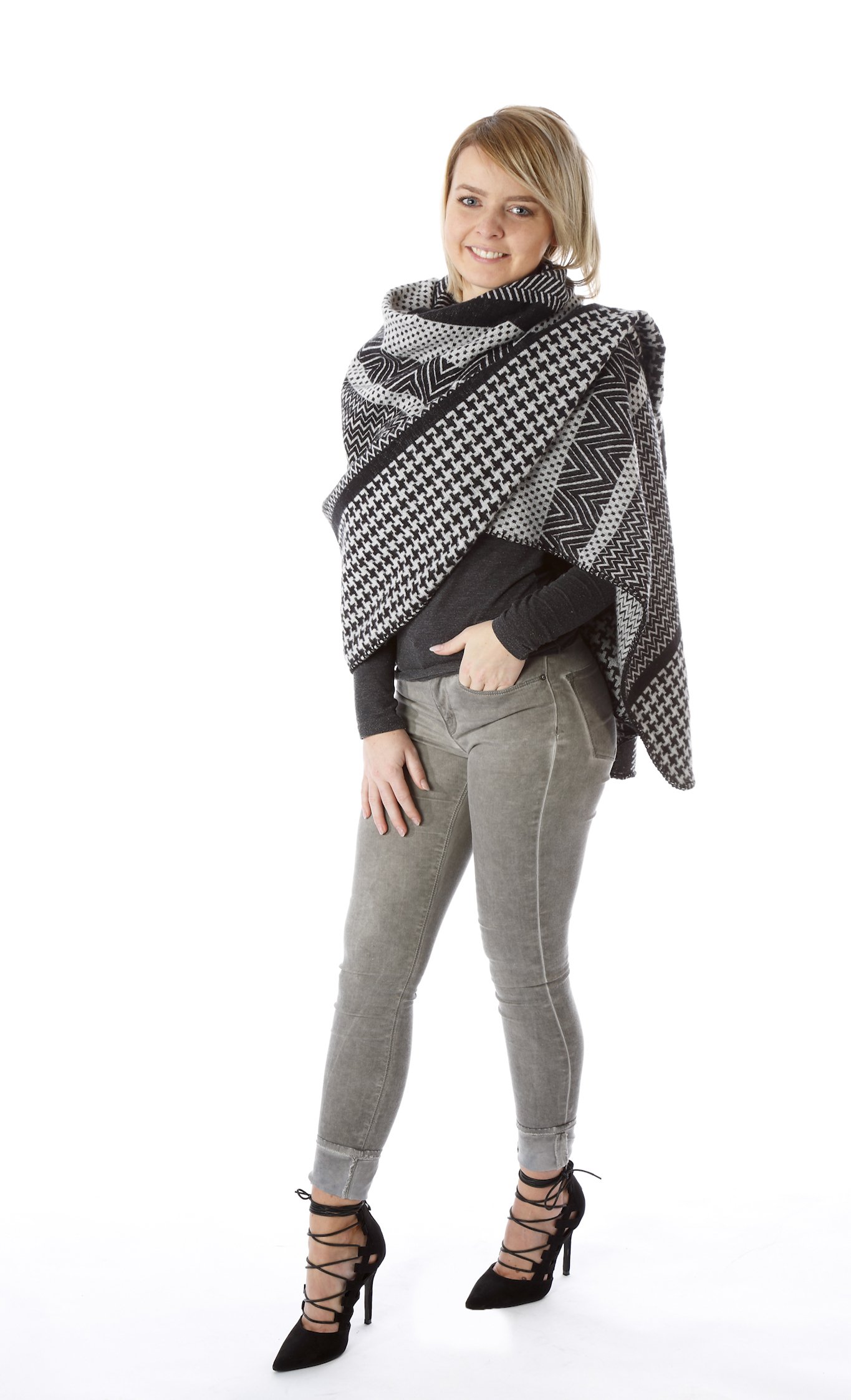 biederlack-metropolitan-obsession-schal-75-x-200-cm-anthrazit image 7