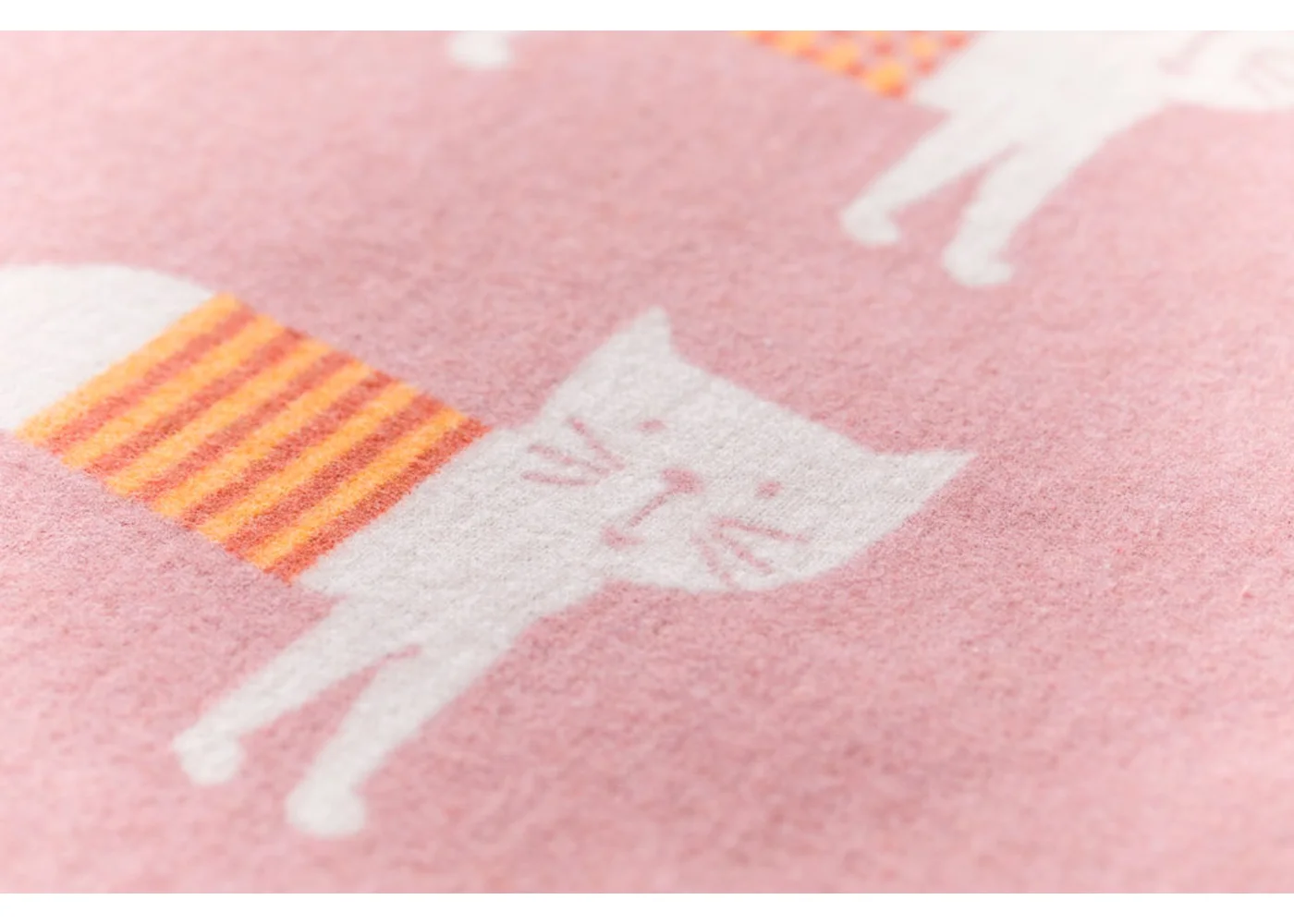 david-fussenegger-juwel-babydecke-katzen-grs image 3