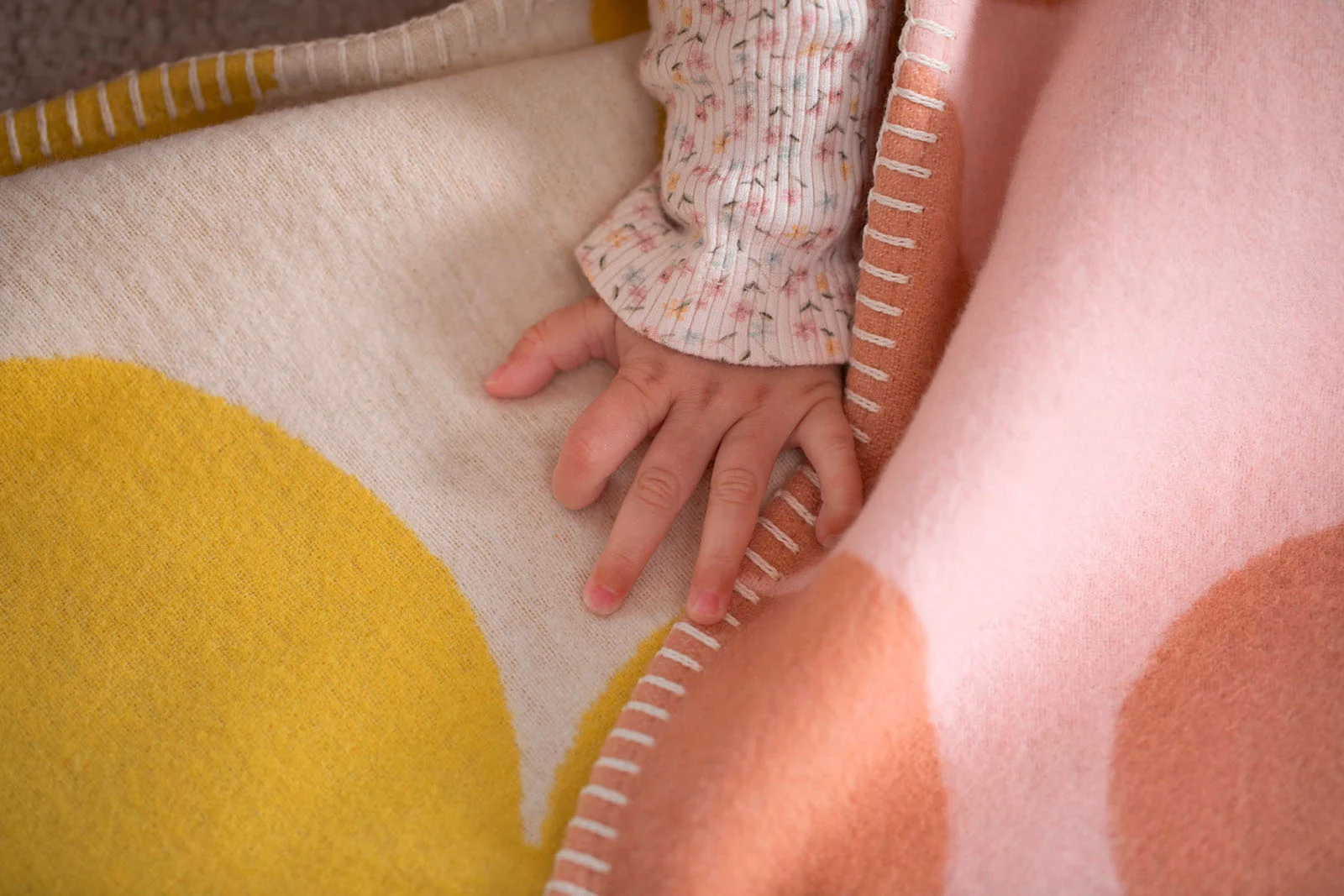 david-fussenegger-lena-babydecke-flowers-gots image 4