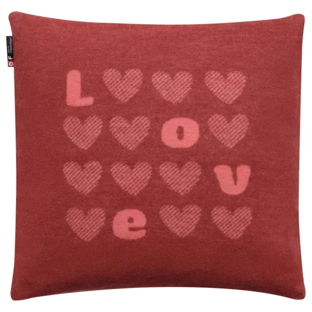 david-fussenegger-silvretta-kissenh-lle-herzen-love-grs image 1