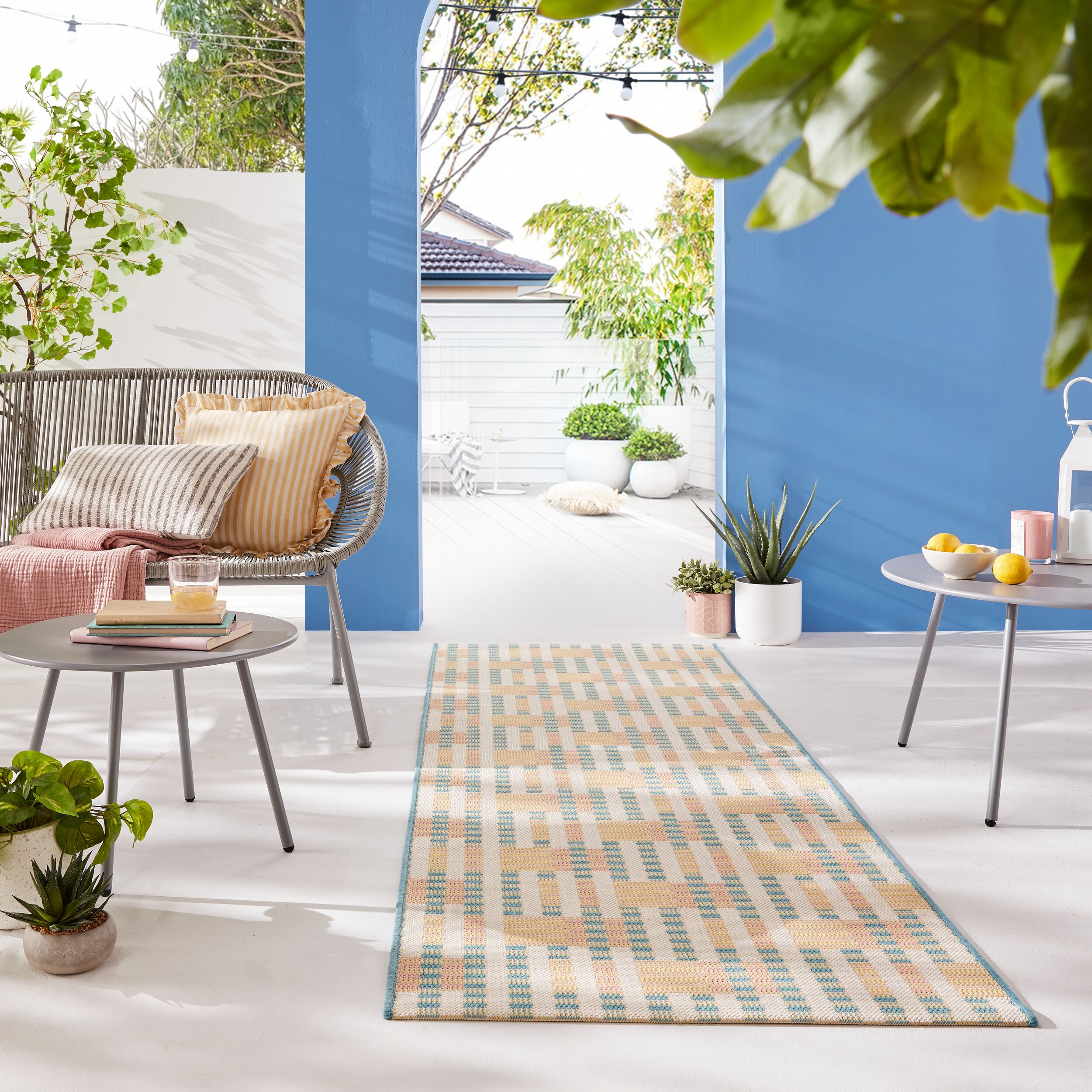 flair-rugs-villa-check-indoor-outdoor-l-ufer image 1