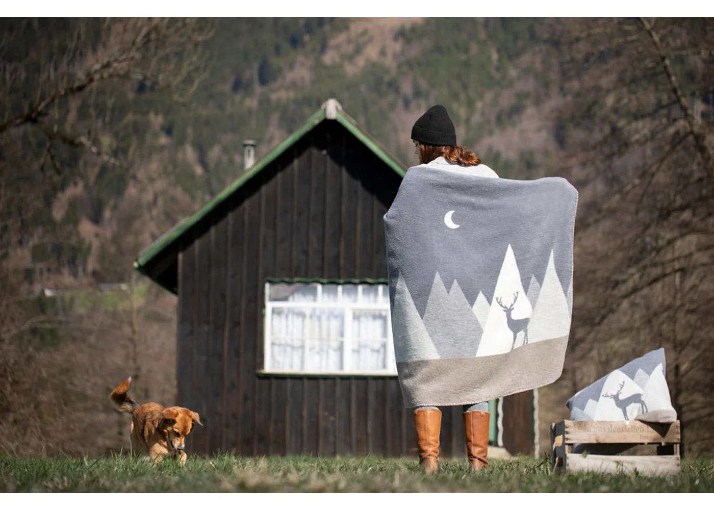 david-fussenegger-savona-wohndecke-berge-modern-grs image 4