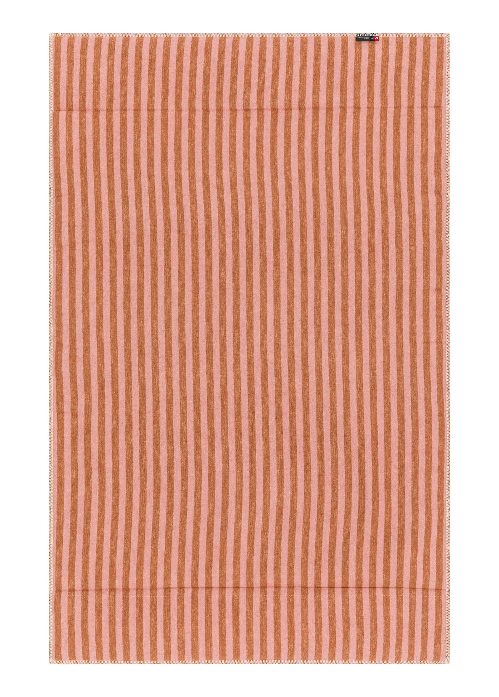 david-fussenegger-juwel-gef-tterte-krabbeldecke-herzen-grs image 2