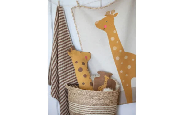 david-fussenegger-lili-babydecke-mit-stick-giraffe-grs image 8