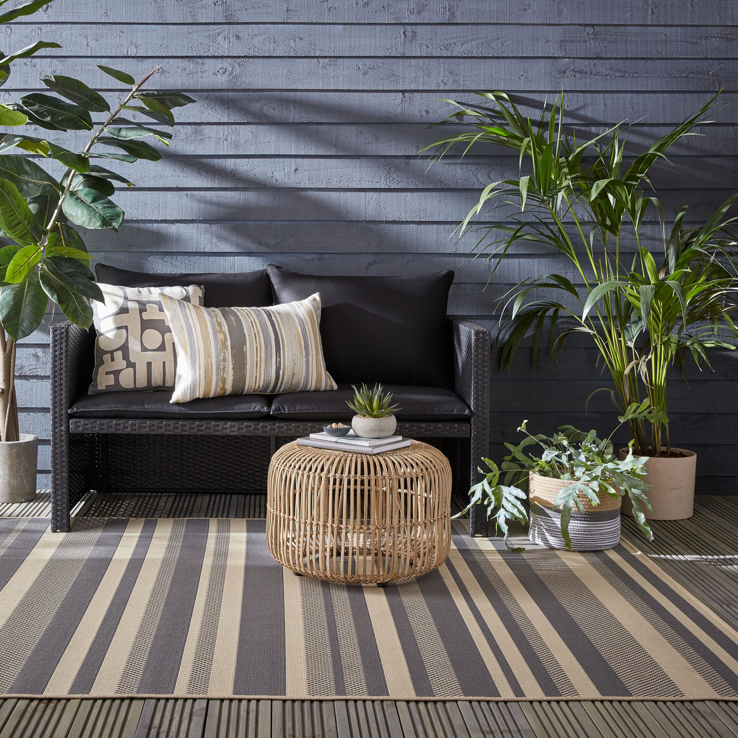 flair-rugs-stripe-indoor-outdoor-streifen-teppich image 1